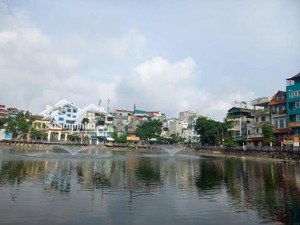 30m ra phố võ thị sáu-view hồ-sát công viên-72m2 dân xây 5tầng-nội thất gỗ cao cấp-ở sướng-18tỷ6