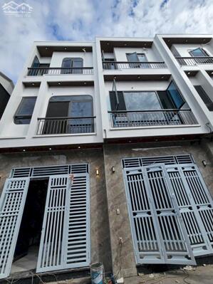 Bán nhà khu Đá Mài, TP Hải Dương, 50m2, 3 tầng, 3 ngủ, đường trước nhà rộng rãi, chỉ 2.x tỷ