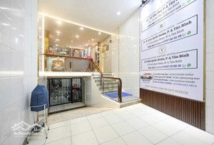 bán gấp trong tháng - bán nhà trần quốc hoàn 87m² 6 tầng - 32 tỷ