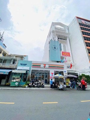 vị trí đắc địa - chính chủ bán nhà mặt tiền đường 25 27 nguyễn khắc nhu, p cô giang, quận 1, hcm