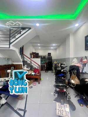 ngay khu aeon tp, gần chợ sơn kỳ nhà 3 tầng đúc chắn chắn nở hậu 4.18m mà chỉ nhỉnh 4 tỷ