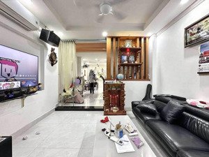 giảm chỉ còn 1,295 tỷ nhà ngay đ. trần văn ơn p.phú hòa ngay đh thủ dầu một,dt khủng 80m2,thuê 10tr