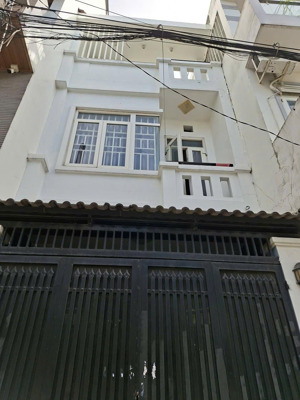 chỉ 6 tỷ, nhà quận 12, hai mặt tiền, hẻm xe hơi 7m, dt 68m2, mua để ở hoặc cho thuê