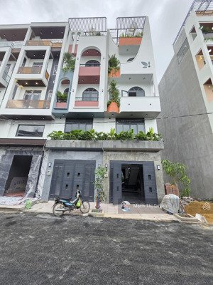 bán nhà riêng đẹp tại thạnh xuân 25, 7,25 tỷ, 60m2, 4pn, 6wc, nhiều tiện ích