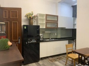 căn góc quận 1, phố tây bùi viện, chỉ 4.59 tỷ, 57m2, 2pn, view bitexco, thang máy, sổ hồng lâu dài