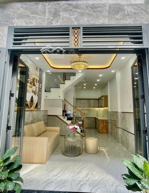 chỉ 2 tỷ 300 triệu có ngay nhà 1/ đường tỉnh lộ 10, pháp lý, sổ hồng đầy đủ công chứng ngay.