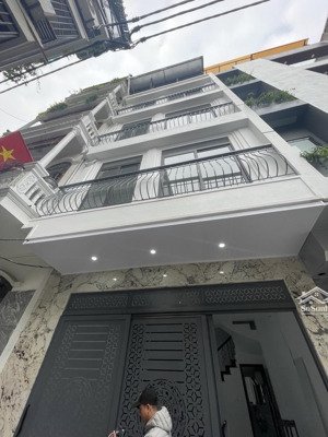 bán nr 35m2, 11 tỷ, 5pn, 5wc, mặt tiền đẹp tại chiến thắng, q.hà đông, hn