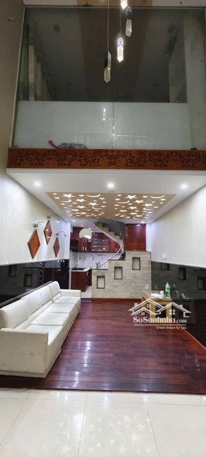 bán nhà 5 tầng hxh cao thắng ngay chợ bàn cờ dòng tiền ổn định 300 tr/ năm chỉ 9 tỷ, thương lượng.