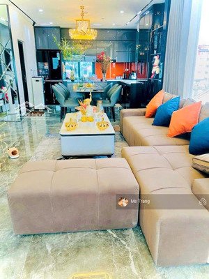 bán nhà lạc long quân, tây hồ, ngõ thông tứ tung, ô tô tránh, gần hồ tây, 102m2, 5 tầng, mt 7.4m