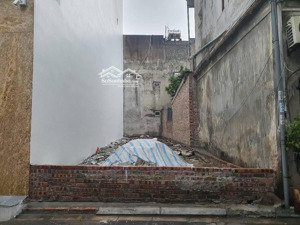 hiếm 60m2 - ô tô vào đất - gần tthc huyện gia lâm - gần chợ vàng - trường học cấp-nhỉnh 4 tỷ