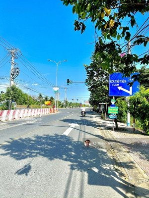 chủ cạn vốn gửi bán lô đất odt trung tâm thị trấn gần chợ_chỉ 1ty1xx_gần ngân hàng