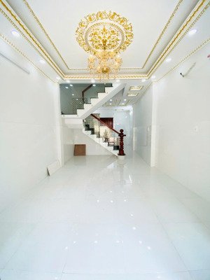 nhà đẹp 4 lầu hẻm xe hơi thông thoáng