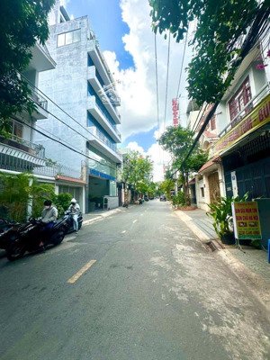 gấp bán! mặt tiền khu vip k300, tân bình - 145 m2 - 5 tầng - kinh doanh tốt - chỉ 21 tỷ