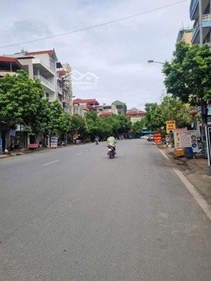 nhà riêng tại nghi tàm, quảng an, tây hồ, hà nội, giá 25 tỷ, diện tích 110m2, mặt tiền 9m, view đẹp