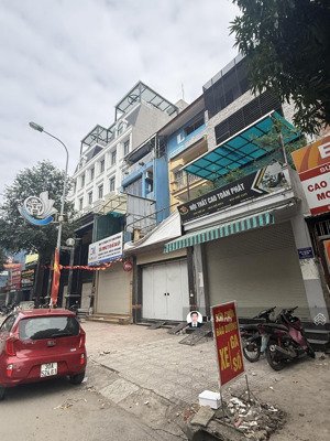 nhà vườn 100m tổng cục 5 mặt phố kinh doanh vỉa hè rộng thang máy nhà mới 35 tỷ.