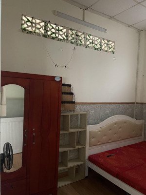 cần cho thuê nhà nguyên căn, hẽm 718 quốc lộ 13 phường hiệp bình phước(cũ), tp.hcm.