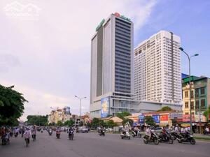 Văn phòng cho thuê tại Mipec Tower với diện tích linh hoạt từ 200m² đến 570m².