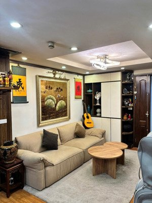 căn hộ cao cấp núi trúc square - cạnh hồ giảng võ giá chỉ nhỉnh 4 tỷ