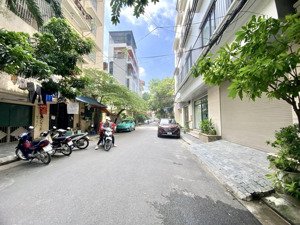 tòa văn phòng vip - hoàng đạo thuý - 75m x 8t - 1 nhà ra phố - dòng tiền 150tr/th - giá: 53 tỷ (tl)