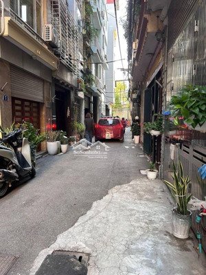 nhà trong khu phân lô - nhà xây chắc chắn ở rất sướng - ngõ ô tô - ô tô thông