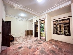 cho thuê nhà riêng 5pn, 4wc, 60m2 tại kim mã, ba đình, 18 triệu vnd lh: 