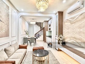 nhà đẹp mới tinh an dương vương,phú thượng tây hồ,cách ô tô 30m. dt; 35m2x5t giá 7,48 tỷ