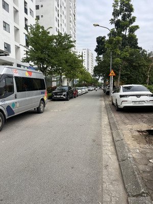 đất phân lô khu cán bộ trung ương, vị trí trung tâm view công viên, lô đẹp phù hợp xây 7 tầng thang