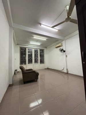 trung tâm bình thạnh,hẻm xe hơi 1 trục(4,5x16m)nở hậu 7m,đang cho thuê,chủ bán hơn 9tê