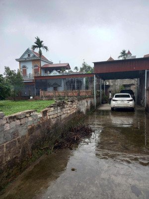 em chính chủ cần bán nhà 2 tầng