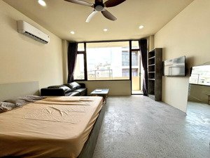 cho thuê căn hộ dv - 40m2 , gần phan đăng lưu , phạm văn đồng , q1 , q3