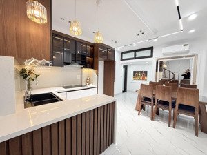 bán nhà 6 tầng lầu mới, tây sơn trung tâm đống đa, hơn 9 tỷ