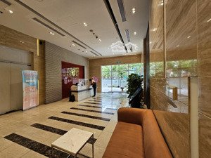 tôi cần bán văn phòng sẵn sổ hồng tại the prince residence, 14m2 - 1.4 tỷ