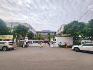 đất mặt phố giáp nguyễn lam, diện tích 200m2, mt 11m vị trí lô áp góc mặt tiền rộng kinh doanh