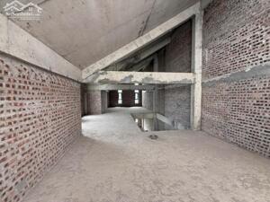 BÁN NHÀ LÊ TRỌNG TẤN 4 TẦNG LÔ GÓC (2 THOÁNG) - VIEW VƯỜN HOA - ĐƯỜNG NỘI KHU Ô TÔ - VỈA HÈ RỘNG - Ở CỰC SƯỚNG - 160 M2 MẶT TỀN 8 M2 - GIÁ CHỈ 29,6 TỶ