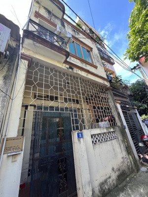 bán nhà việt hưng 62m, 2 tầng 6,3 tỷ: diện tích rộng , giá rẻ chủ bán đất tặng nhà 2 tầng, đầu tư