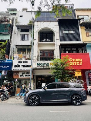 cho thuê nhà mt 134 lê thánh tôn phường bến thành quận 1, dt 4x20m trệt 2 lầu, giá thuê 180tr/tháng