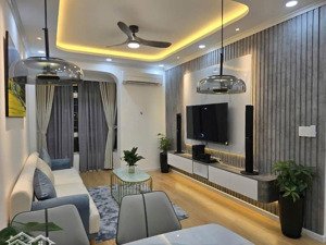 cho thuê căn hộ 84m2, 14 triệu vnd, 2pn, 2wc view đẹp tại lucky palace, q6, hcm,sđt: 