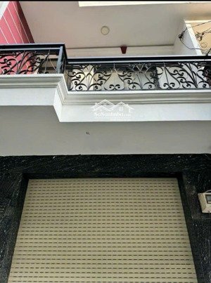 cho thuê nhà nguyên căn 1 trệt 2 lầu, 4pn gần chợ cây thị, hẻm xe tải 8m thuận tiện đi sân bay