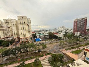 phòng trọ cc era đức khải quận 7. có nội thất hoặc trống từ 1,7tr-4,5tr. đủ tiện nghi và dịch vụ