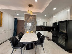 bán saigon royal 2pn 2wc (88m2): giá chỉ 12tỷ (bao hết) view sông pháo hoa; lh: hoàng