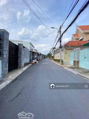 lô đất 8x30 đặng văn bi , đường oto tránh , vị trí vàng trung tâm thủ đức