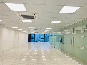 cho thuê văn phòng 150m² giá 25 triệu tại trần thái tông - cầu giấy | sàn đẹp văn phòng sầm uất