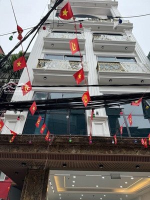 nhà mới - 7 tầng thang máy - kd văn phòng - 2 thoáng trước sau - oto tránh - gara ô tô