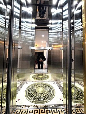 bán nhà ngọc khánh thang máy 35m2 5 tầng mặt tiền 3,3m giá chào 10,5 tỷ