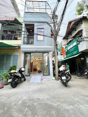 cần bán gấp nhà cho con đi du học là tài sản đầu tư chưa ở