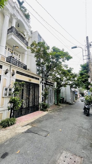 đất hiếm vị trí đẹp, kdc dân chí cao, hàng xóm văn minh, cách vincom 500m