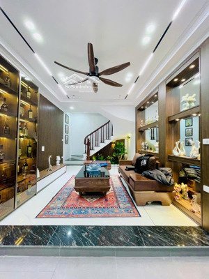 chính chủ bán nhà chính kinh - thanh xuân 29m2, 5t, lô góc, ngõ 3 gác, 20m ra ô tô, giá 6.2 tỷ