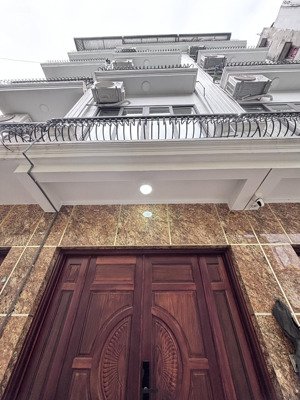 bán nhà trung tâm ba đình gần lăng bác căn góc siêu đẹp 38m 5 tầng giá chốt quanh 10.5 tỷ (ctl)