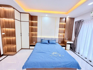 cần bán gấp nhà 5 tầng xuân phương nam từ liêm 30m giá 5,5 tỉ