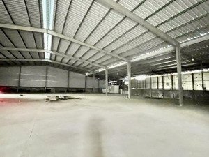 chính chủ cho thuê kho, xưởng: 2000 m (tại: yên viên - gia lâm - hà nội )